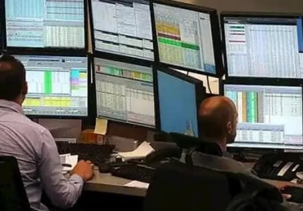 Yabancı yatırımcılar geçen hafta hisse sattı, tahvil aldı