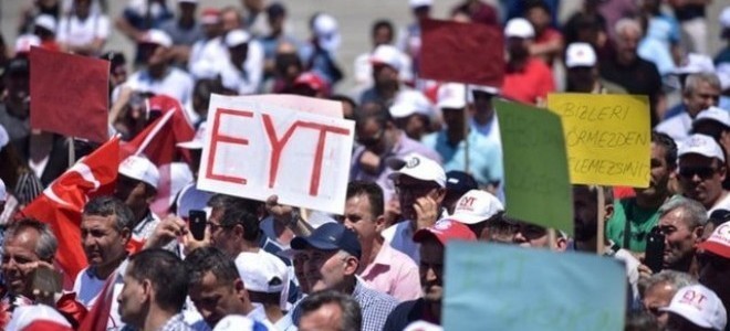 Yaklaşık her iki EYT'liden biri, iş hayatına devam etti