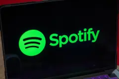 Yapay zeka destekli podcast özelliği Spotify'a geliyor