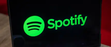 Yapay zeka destekli podcast özelliği Spotify'a geliyor