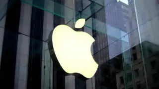 Yapay zeka rüzgârı yön değiştirdi: Apple bir yıl sonra zirveyi geri aldı