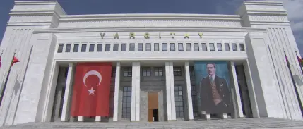 Yargıtay, 10 günden kısa yıllık izni haklı fesih sebebi saymadı