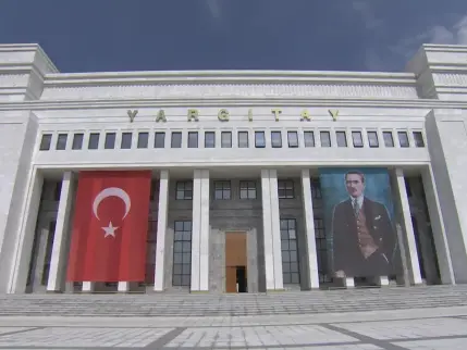 Yargıtay, 10 günden kısa yıllık izni haklı fesih sebebi saymadı