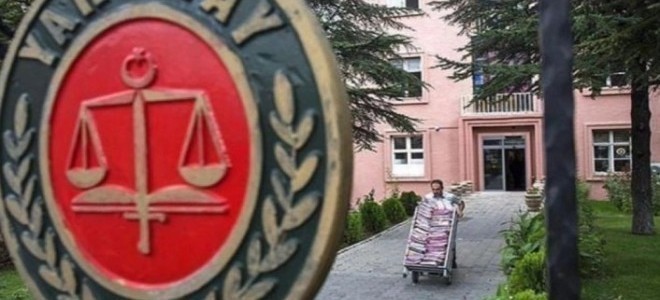 Yargıtay’dan emsal karar: Maaşı geciken işçi, sözleşmesini feshedebilir mi?