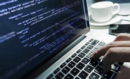 Yasa dışı bahis operasyonunda Flash TV, Pozitifbank ve Payfix'e el konuldu