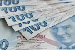 Yaşlı ve engelli aylıkları hesaplara yatırılmaya başlandı