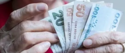 Yaşlı ve engelli aylıkları ödemeleri başladı
