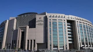 Yatırım bankasına tefecilik operasyonu: 3 yönetici gözaltına alındı