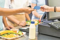 YEKADER, yemek kartı komisyonlarına açıklık getirdi