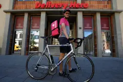 Yemeksepeti el değiştiriyor: Uber, Delivery Hero'yu satın almaya hazırlanıyor