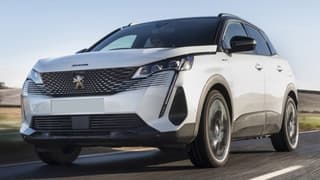 Yeni 3008 Plug-in Hybrid eylülde Türkiye yollarında