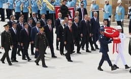 Yeni kabine ilk kez bugün toplanıyor: Gündemde hangi başlıklar yer alacak?