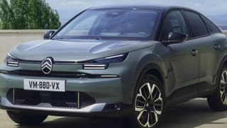Citroen C4 ve C4 X Türkiye’de! Fiyatı ve özellikleri belli oldu!