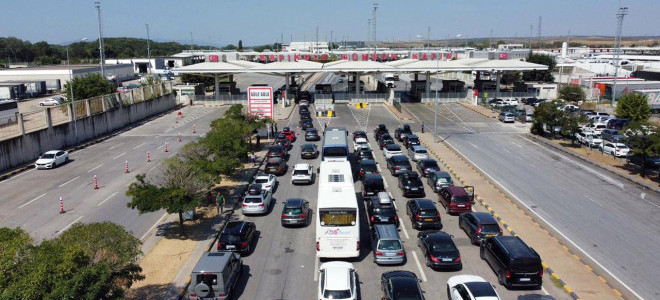 Yerli plakalı taşıtların gümrük işlemleri hızlanıyor