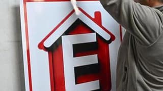 Yetkili emlak ofislerinde 