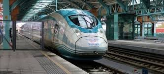 YHT'ler bugüne kadar 106 milyon yolcu taşıdı