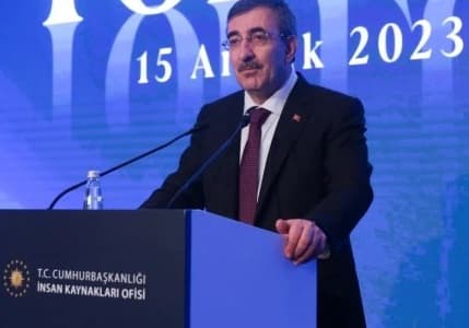 “Yılı yüzde 4,4'lük büyümeyle kapatmayı bekliyoruz”