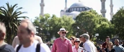 Yılın ilk yarısında İstanbul'un ziyaretçi sayısı 8 milyona yaklaştı