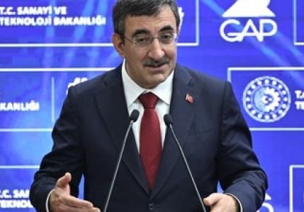 Yılmaz, terörden kalkınmaya giden yolda GAP’ın gelişim sürecini anlattı