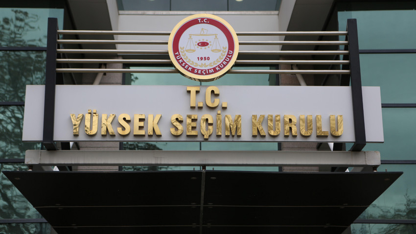 YSK, CHP'nin mutlak butlan itirazını görüşmek için toplanıyor