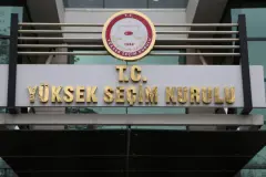 YSK, CHP'nin mutlak butlan itirazını görüşmek için toplanıyor