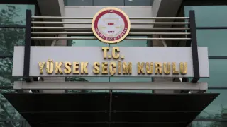 YSK, CHP'nin mutlak butlan itirazını görüşmek için toplanıyor
