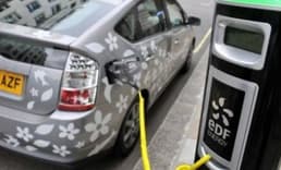 'Yükselen elektrikli araç trendi petrol ve gaz piyasalarını endişelendiriyor'