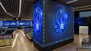 Yükselişle Açılan BİST100, Sonradan Geriledi