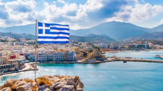 Yunanistan’da asgari ücret artışı tepki topladı 