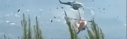 Yunanistan'da iki yangın söndürme helikopteri havada çarpıştı
