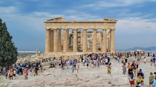 Yunanistan turizm gelirlerinde 20,26 milyar euro ile yeni rekor