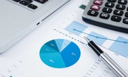Yunanistan ve İspanya'nın Kredi Notu Yükseldi
