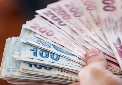 Zam tartışmaları bitmiyor: Teknolojide iki şirketten biri 'ara zam' planlıyor