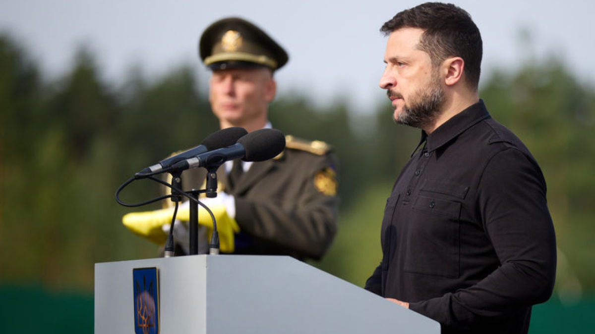 Zelenskiy'den Elon Musk'a devlet nişanı