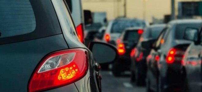 Zorunlu trafik sigortasında tarife güncellendi: İllere ve basamaklara göre yeni ücretler